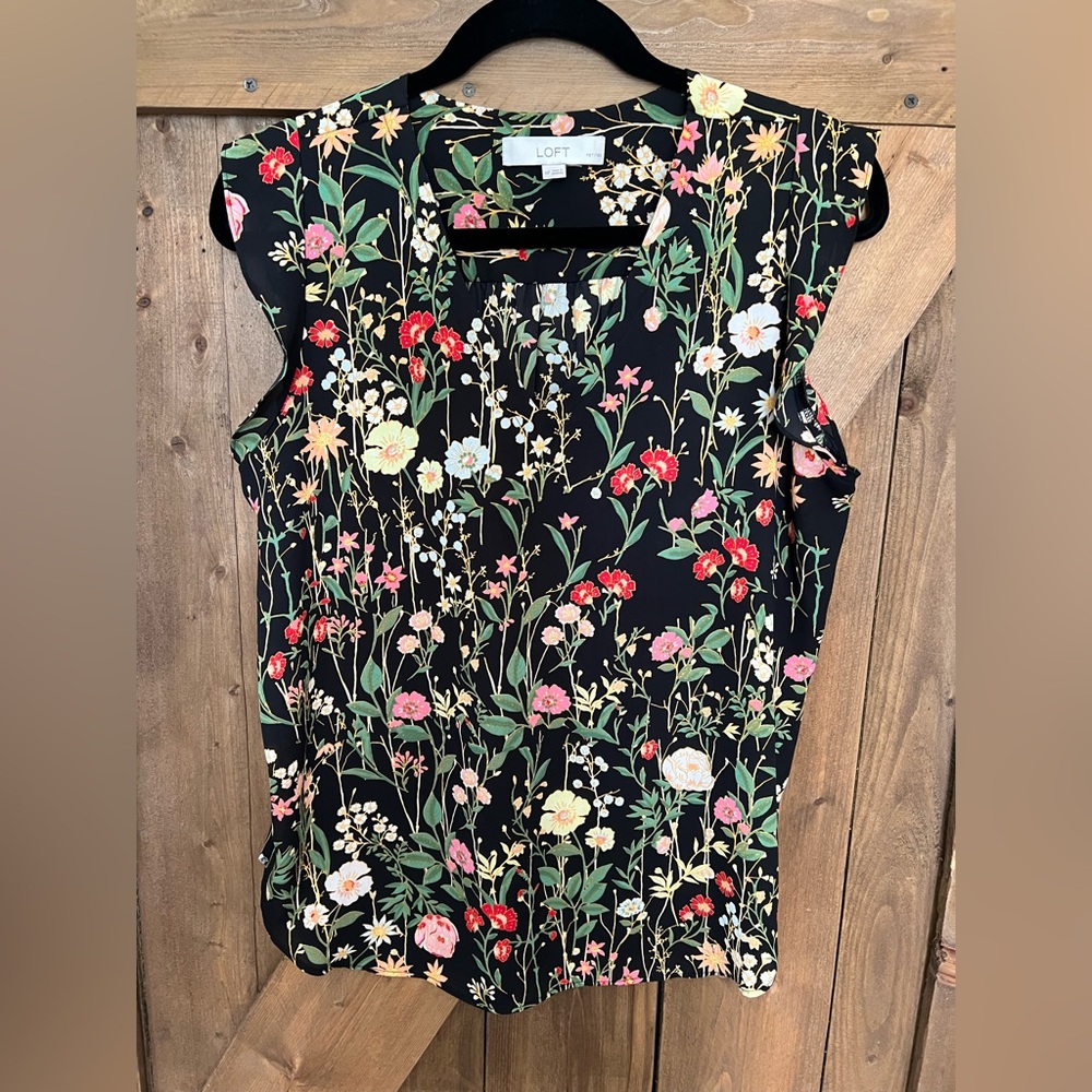 LOFT Floral Sleeveless Black top Size MP